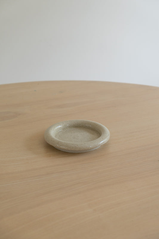 Rolled Rim Plate - Vanilla, Small II